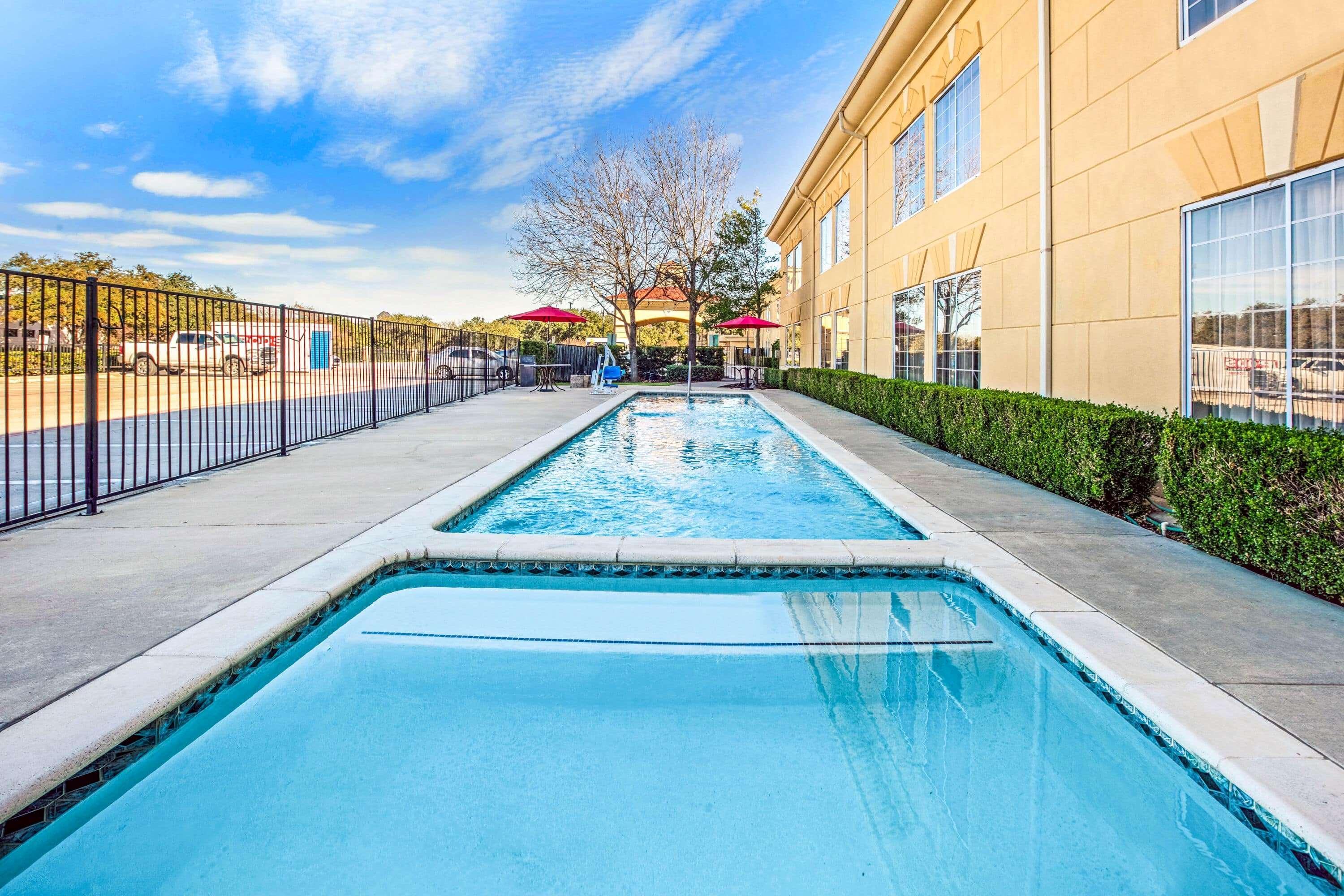 Hotel La Quinta By Wyndham Dallas - Las Colinas Irving Exterior foto