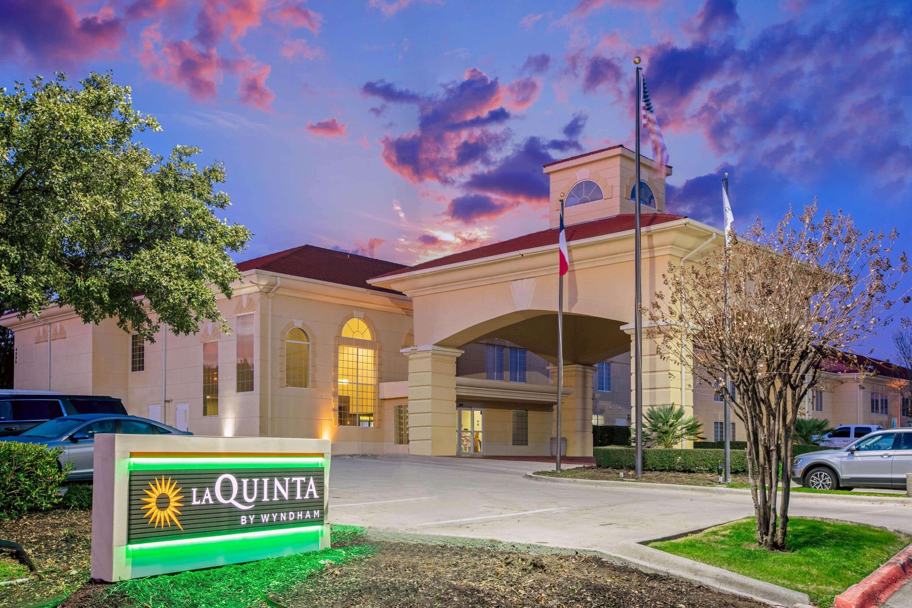 Hotel La Quinta By Wyndham Dallas - Las Colinas Irving Exterior foto